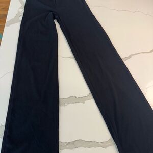 While Fox Ribbed Black stretchy Pants
